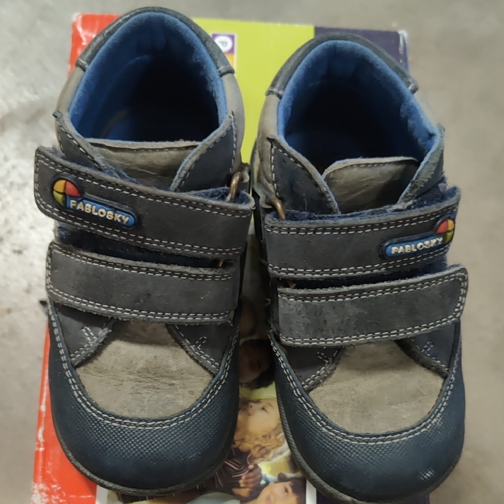 Pablosky Kids Blue and Gray Velcro Sneakers